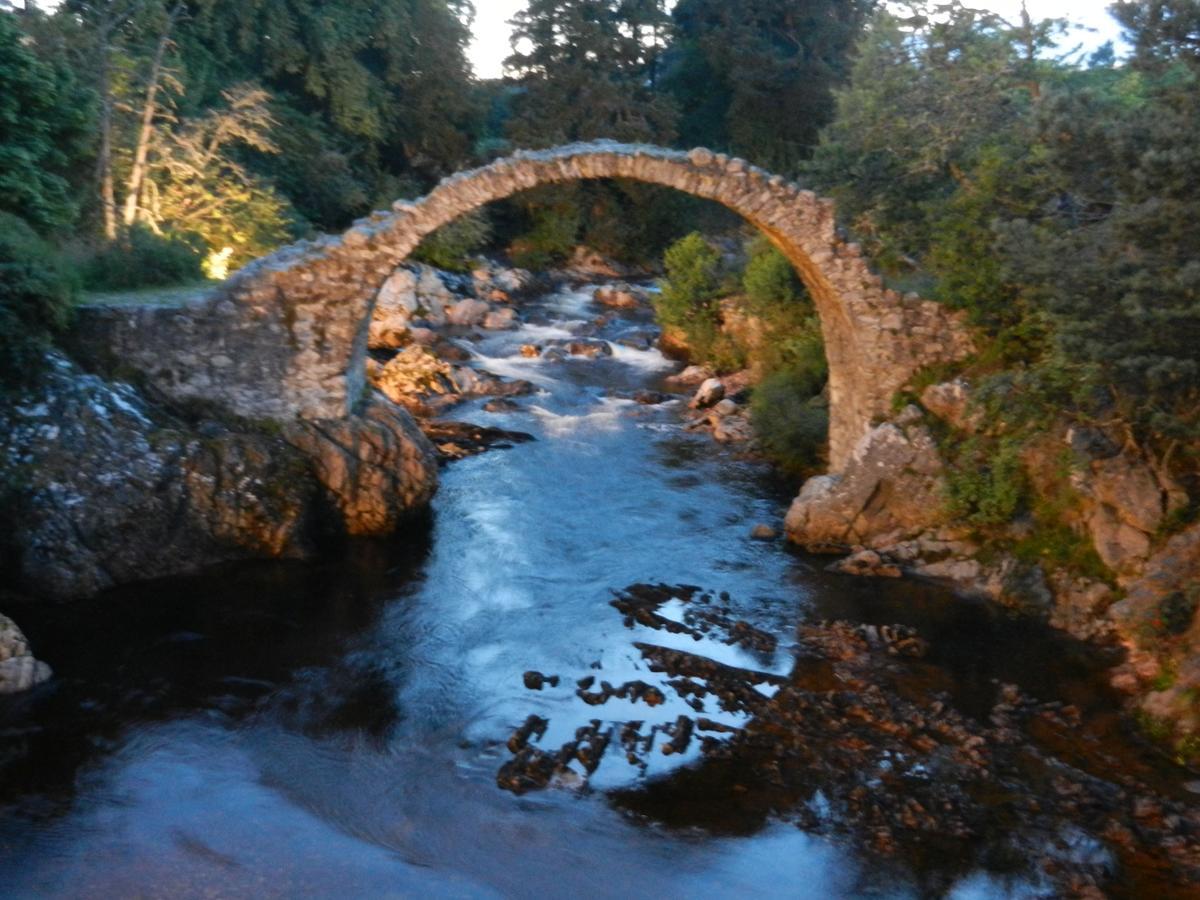 Carrmoor Guest House Carrbridge Esterno foto