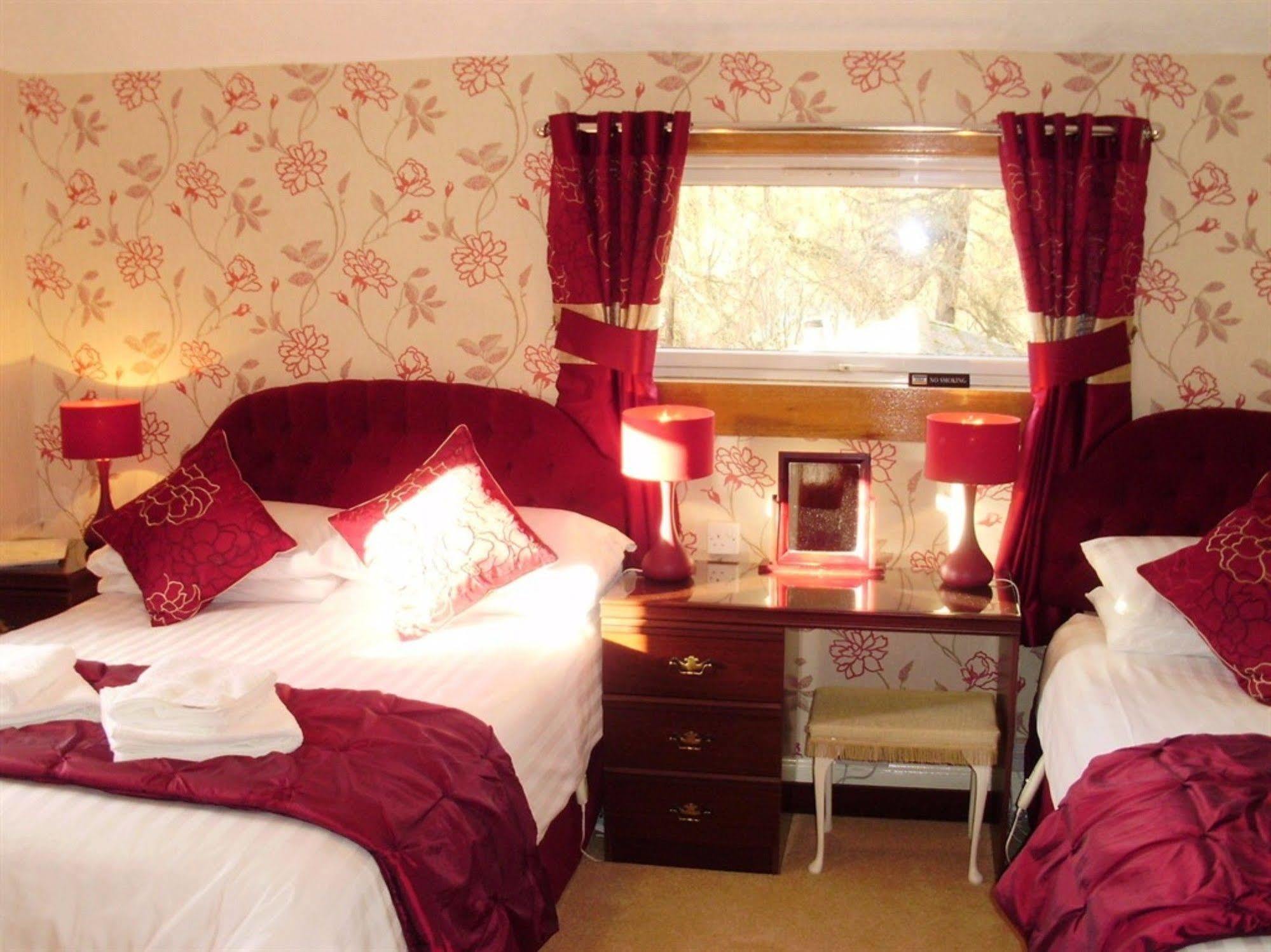 Carrmoor Guest House Carrbridge Esterno foto